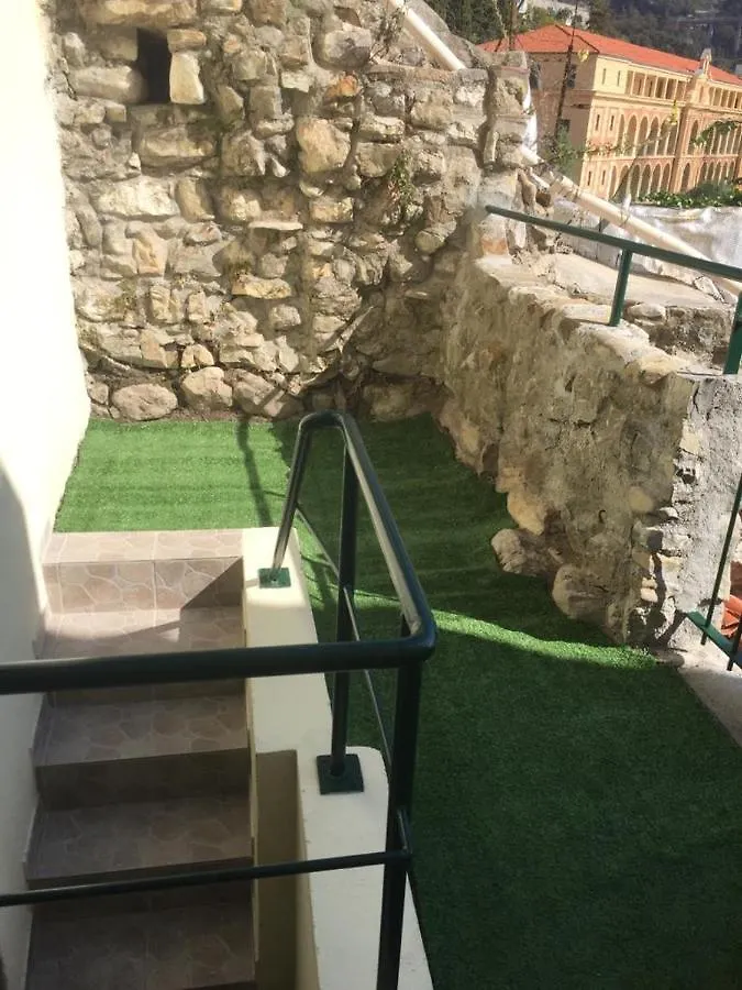 Villa La Grotte à Menton Hébergement de vacances